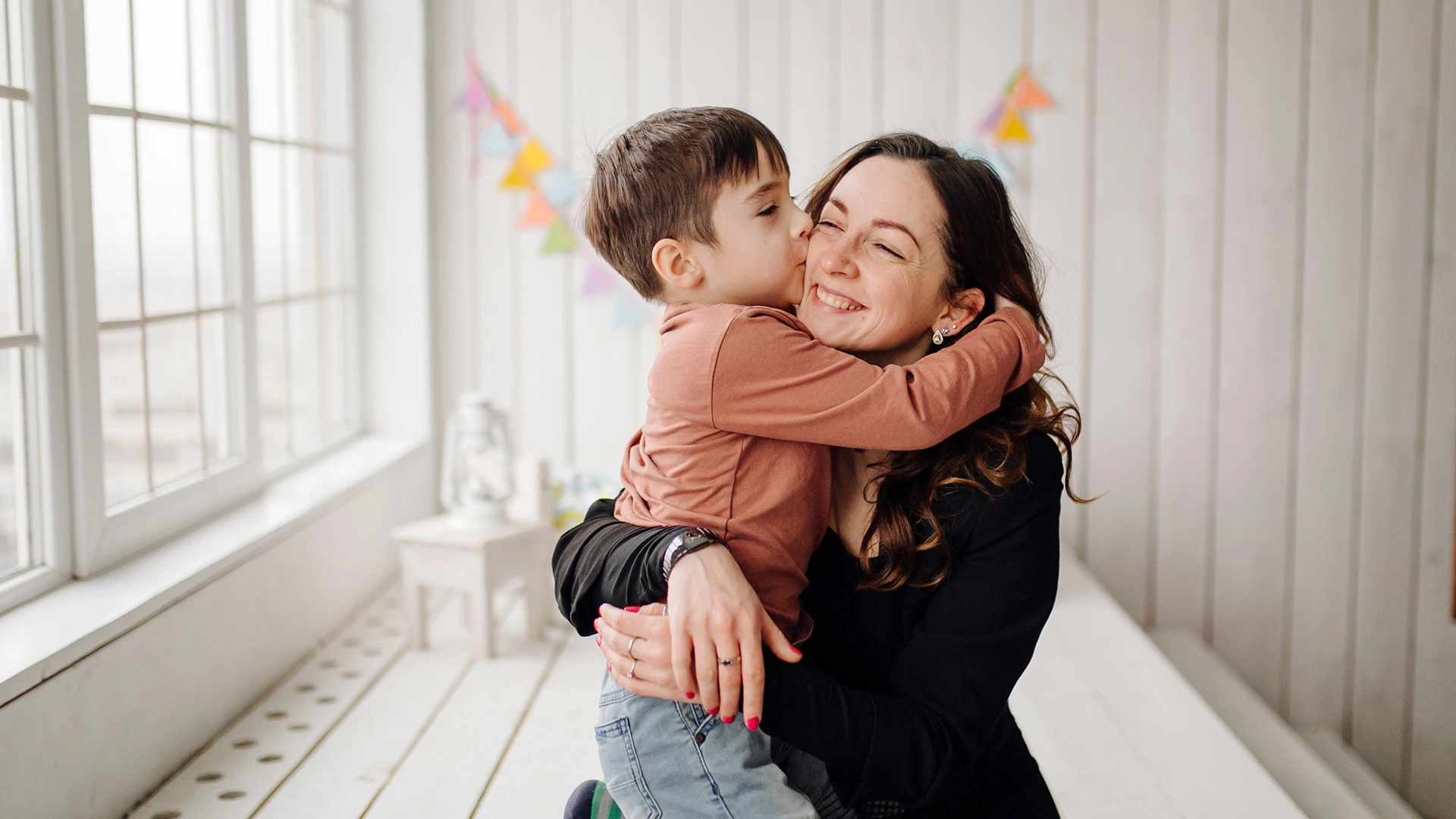 Lee más sobre el artículo El superpoder de mamá: frases que nos marcan para siempre