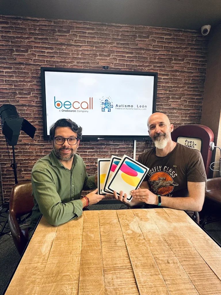 Donación iPads Be Call Group Autismo León inclusión TEA.